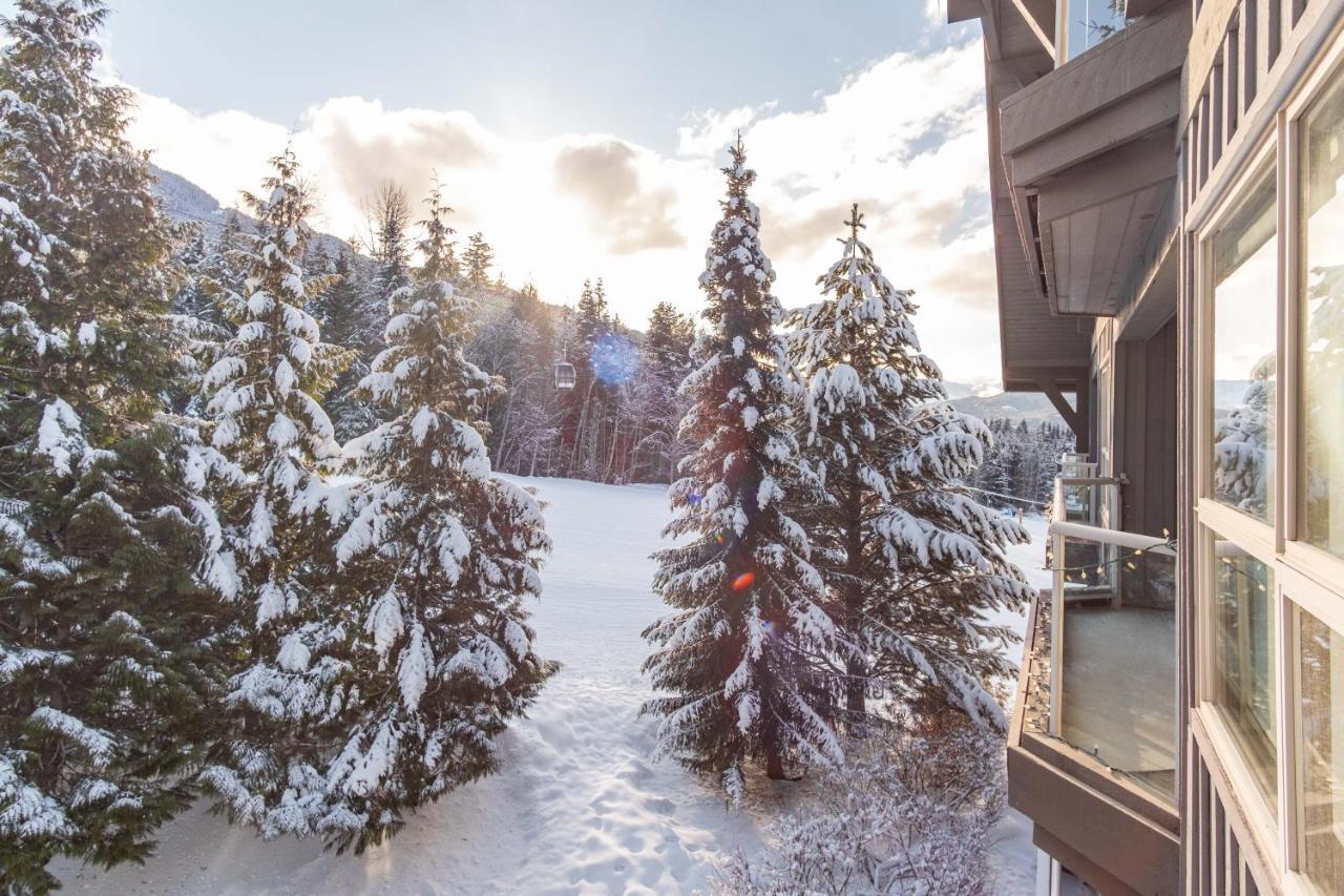 The Best Ski In Ski Out Two Bedroom Condo At Aspens 惠斯勒 外观 照片