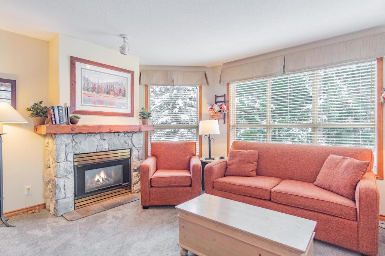 The Best Ski In Ski Out Two Bedroom Condo At Aspens 惠斯勒 外观 照片