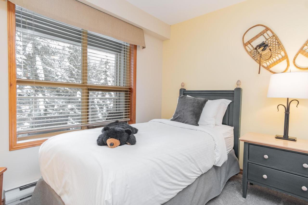 The Best Ski In Ski Out Two Bedroom Condo At Aspens 惠斯勒 外观 照片