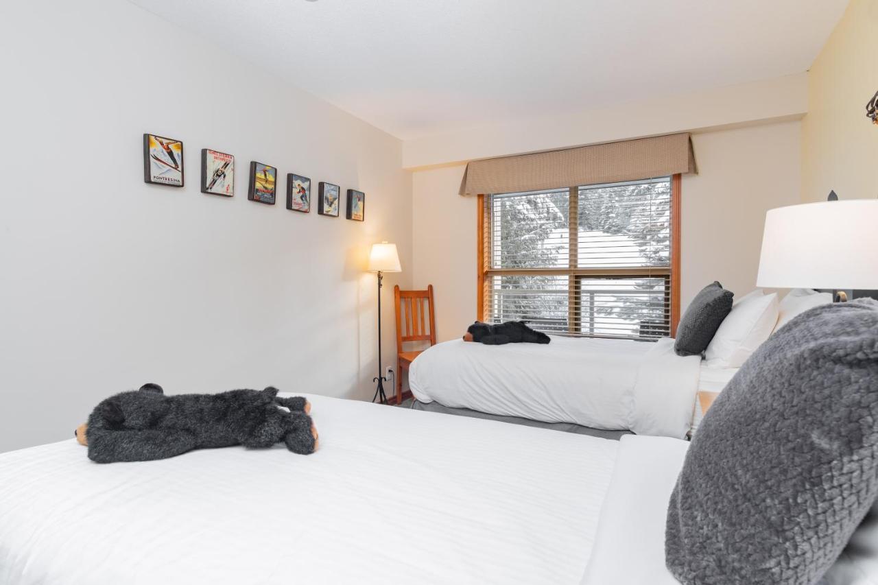 The Best Ski In Ski Out Two Bedroom Condo At Aspens 惠斯勒 外观 照片